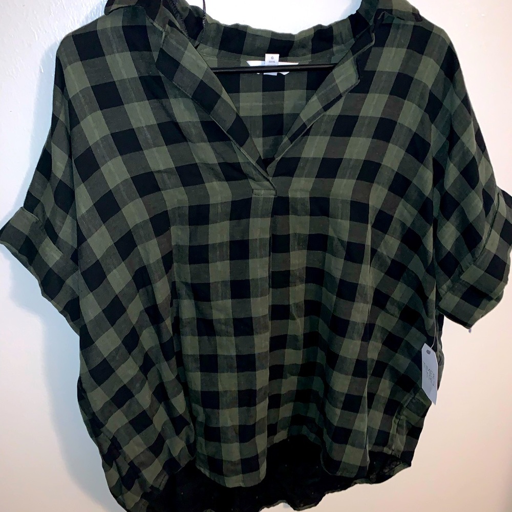 High- low dressy shirt